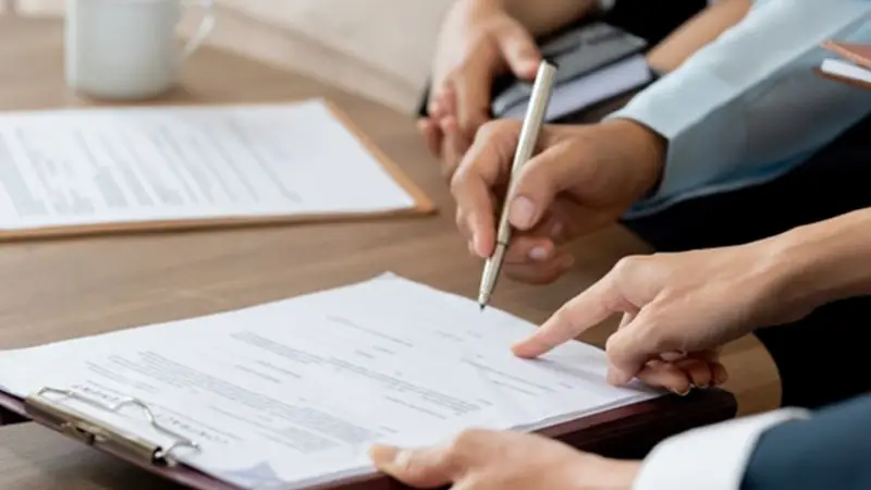 Hoa hồng được thanh toán theo chu kỳ cố định